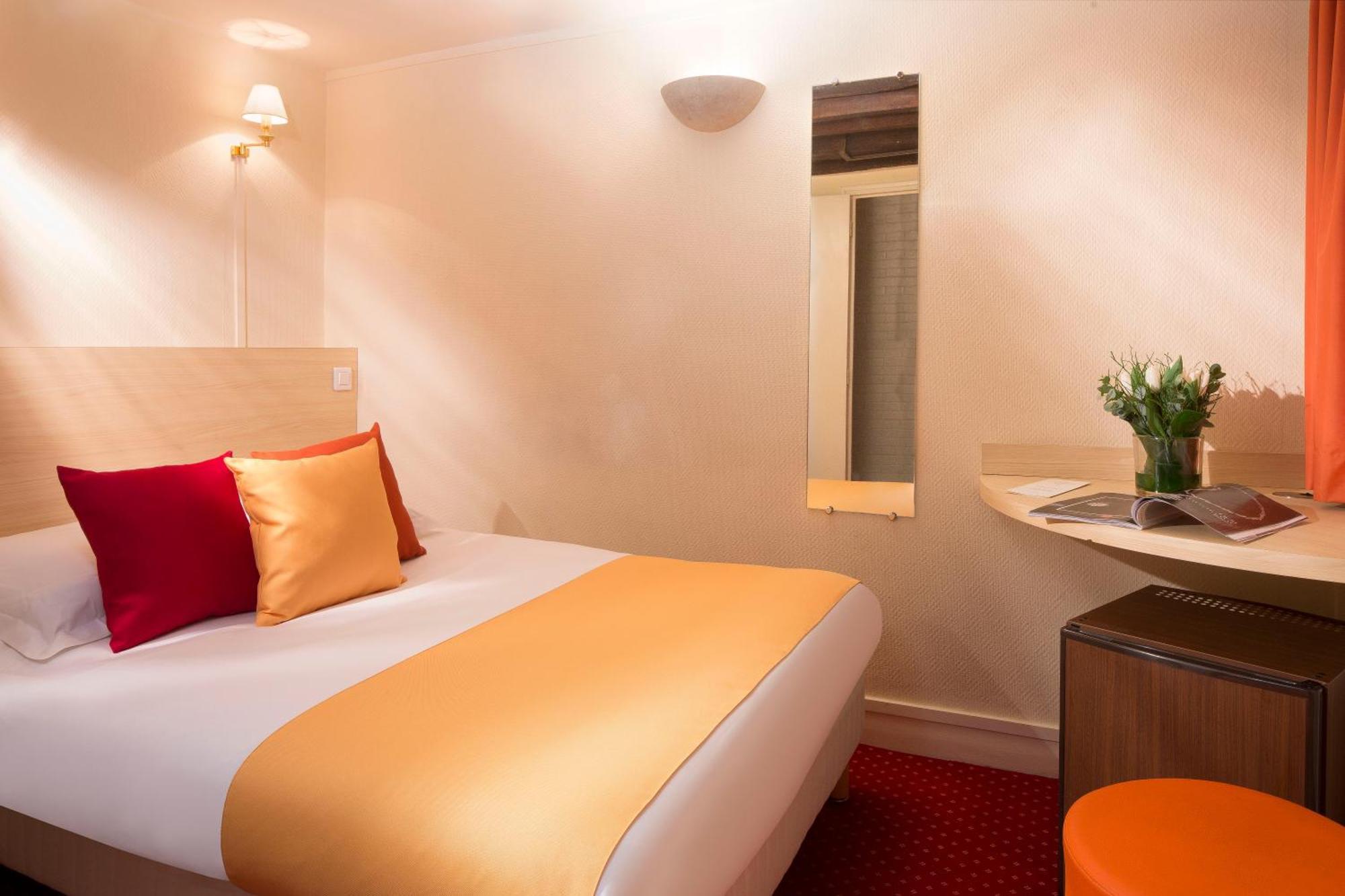 Standard Single Room,1771568775:JPEG